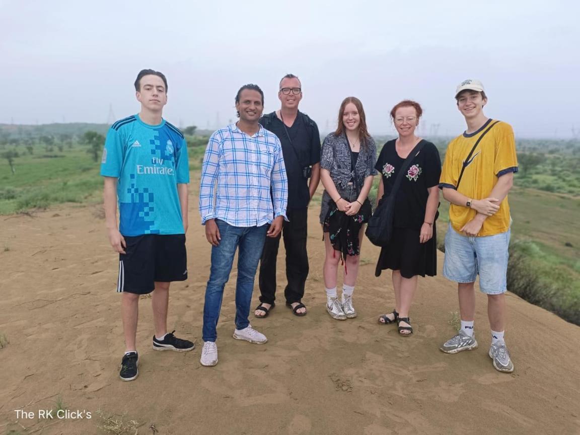 Karina Art Home Stay Bikaner Luaran gambar